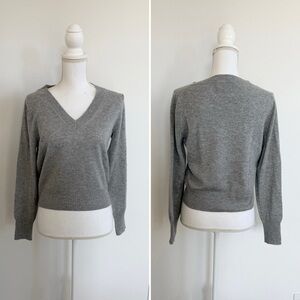 NWT | J.CREW | Heather Gray Cashmere V Neck Sweater | Size Small